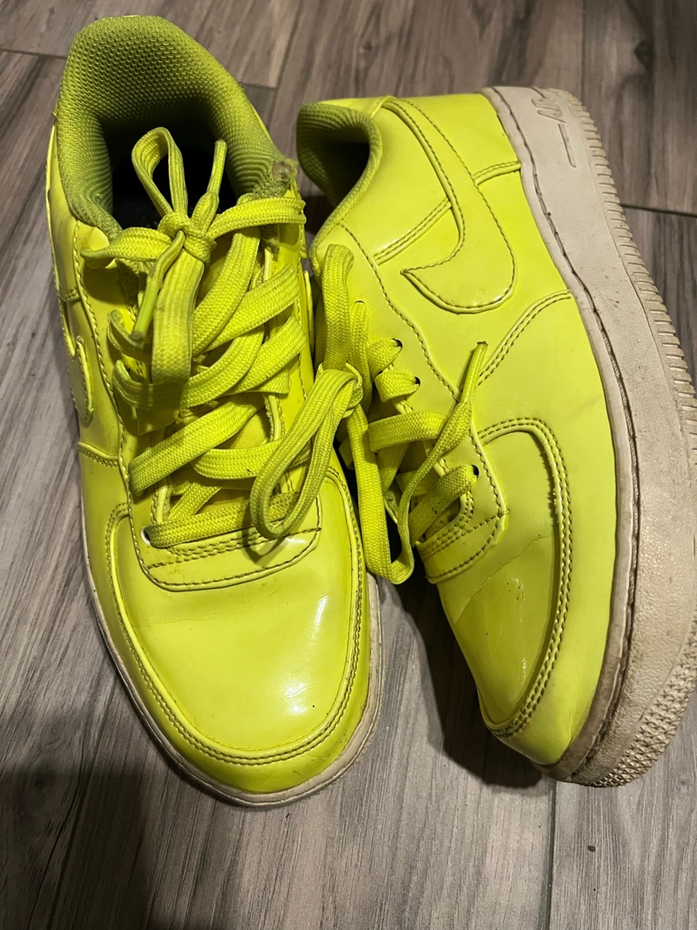 Nike Air Force 1 Low 07 Volt Size 6.5Y women’s size 8